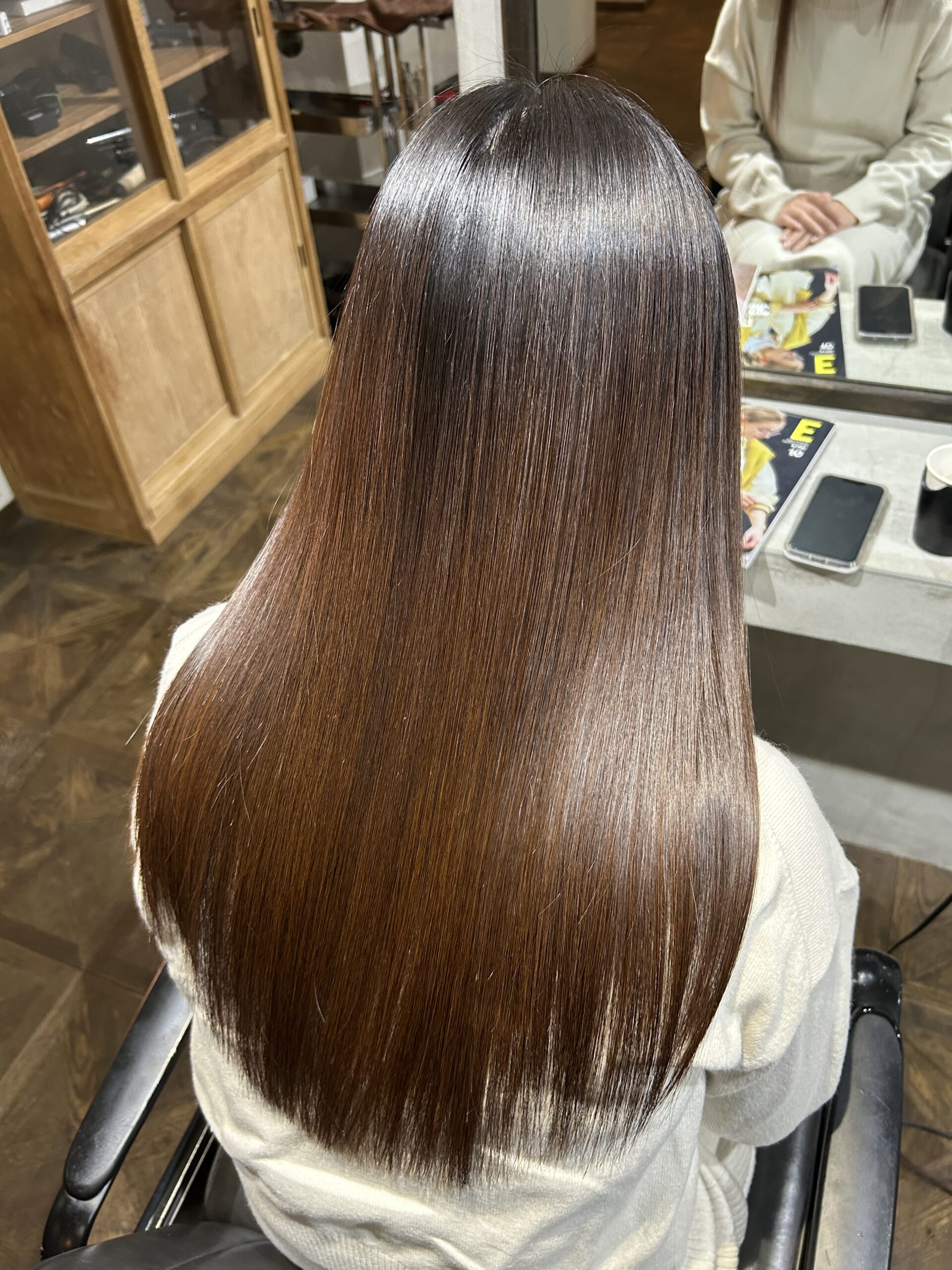 1年間で髪の毛はどれくらい伸びる、？ - 池田市石橋の美容室なら